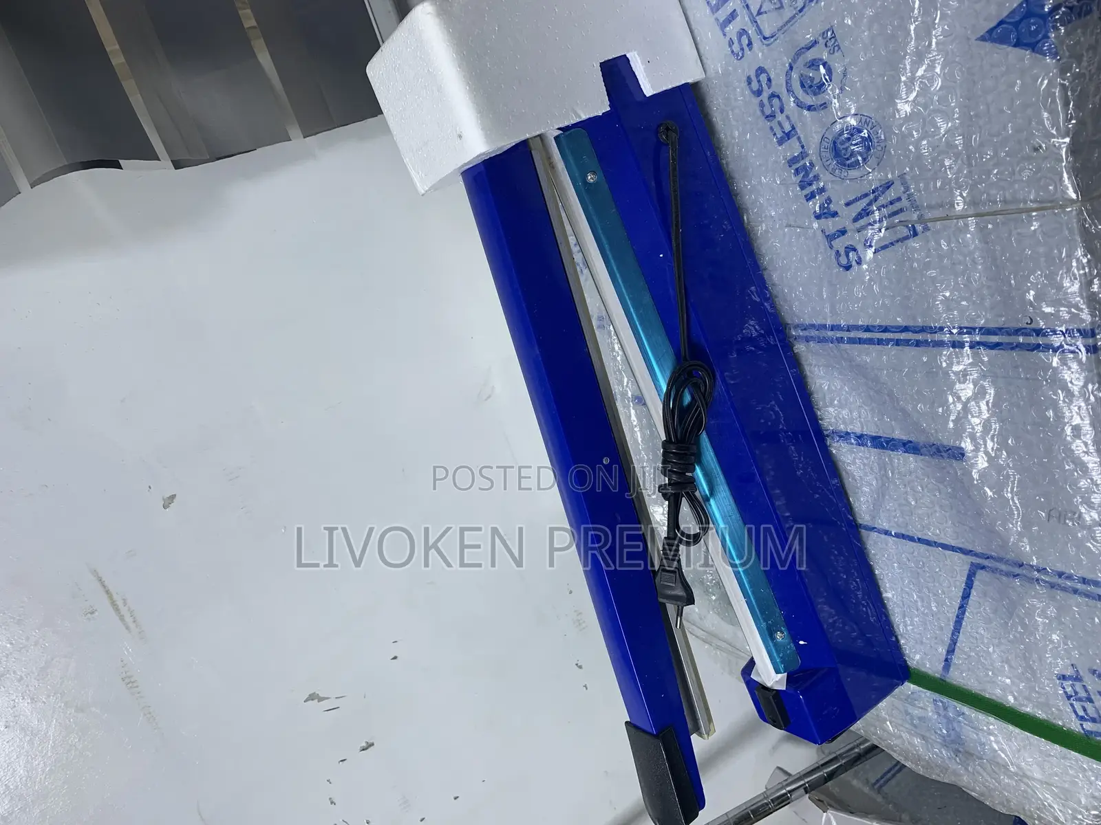 Impulse Band Sealer