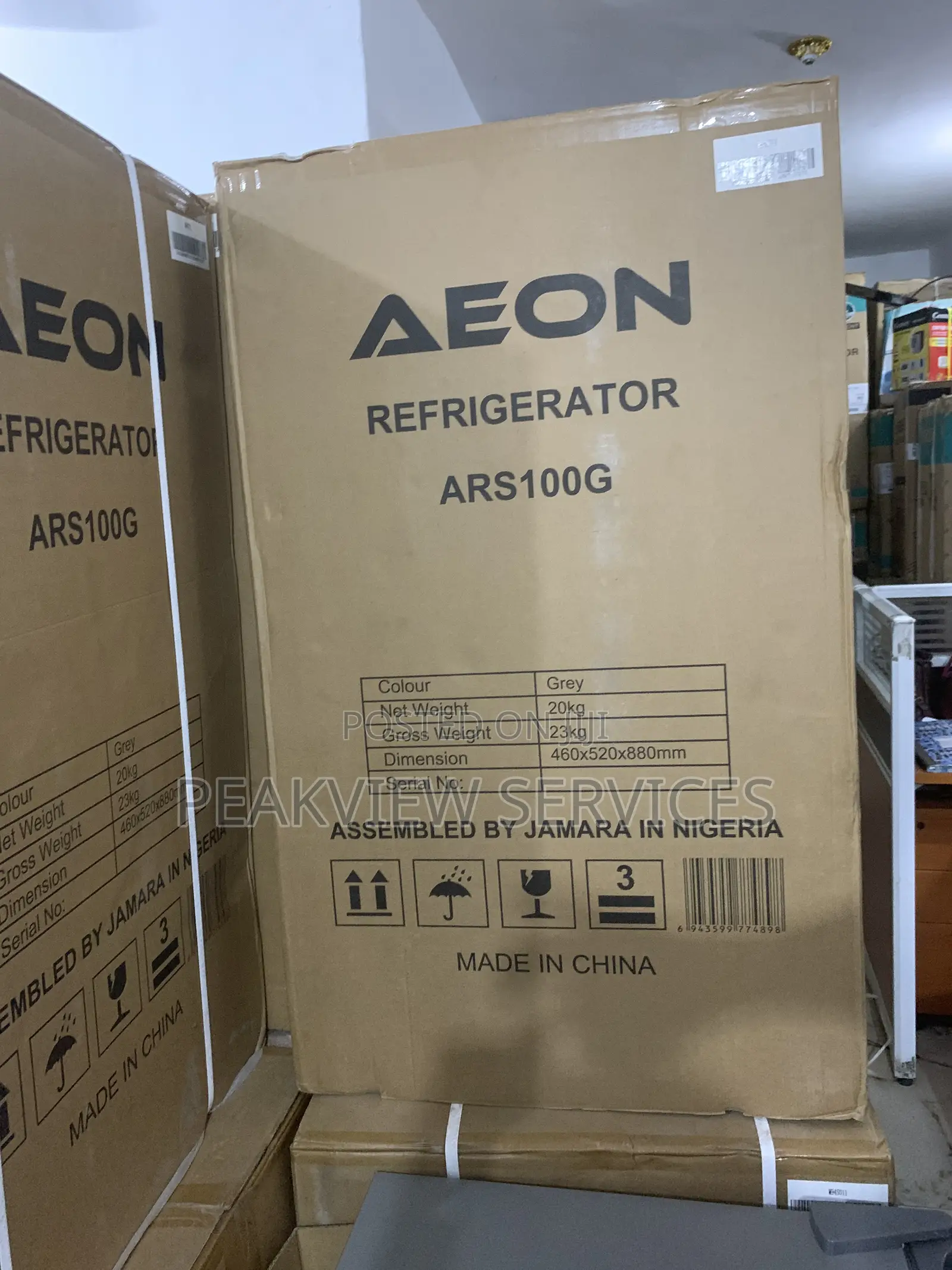 Daily Freshness in a Compact Frame – Aeon Ars100g Fridge