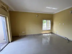 3bdrm Apartment in 300 Wuse 2 for rent