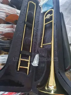 Yamaha Gold Trunmbo