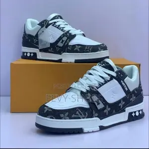 Louis Vuitton Sneakers