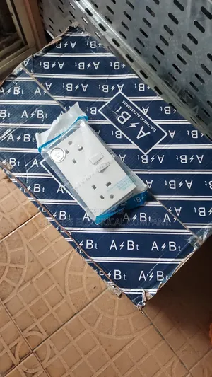 A Bt Original Double Socket