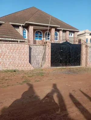 4bdrm Mansion in Opic Estate Agbara for sale