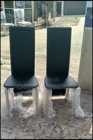 Black M002 Dining Chair