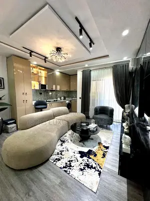 One Bed Shortlet With Pool at the Island