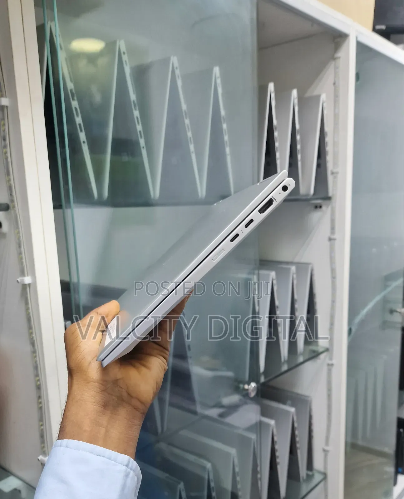 Laptop HP EliteBook 830 G8 32GB Intel Core i7 SSD 512GB