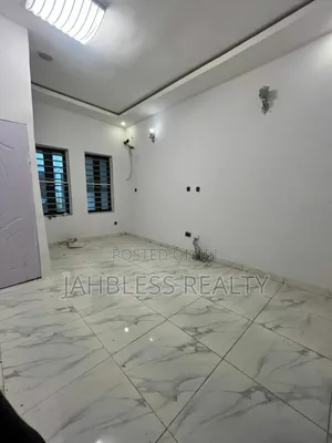 Photo - 1bdrm Room & Parlour in Lekki Conservation for rent