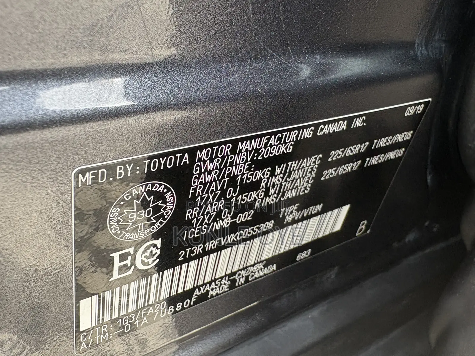 Toyota RAV4 XLE AWD 2020 Gray