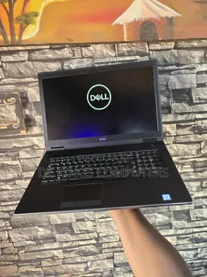 Laptop Dell Precision 7730 32GB Intel Xeon SSD 256GB