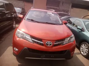 Toyota RAV4 Limited 4dr SUV (2.5L 4cyl 6A) 2014 Orange