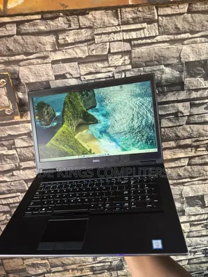 Laptop Dell Precision 7730 32GB Intel Xeon SSD 256GB