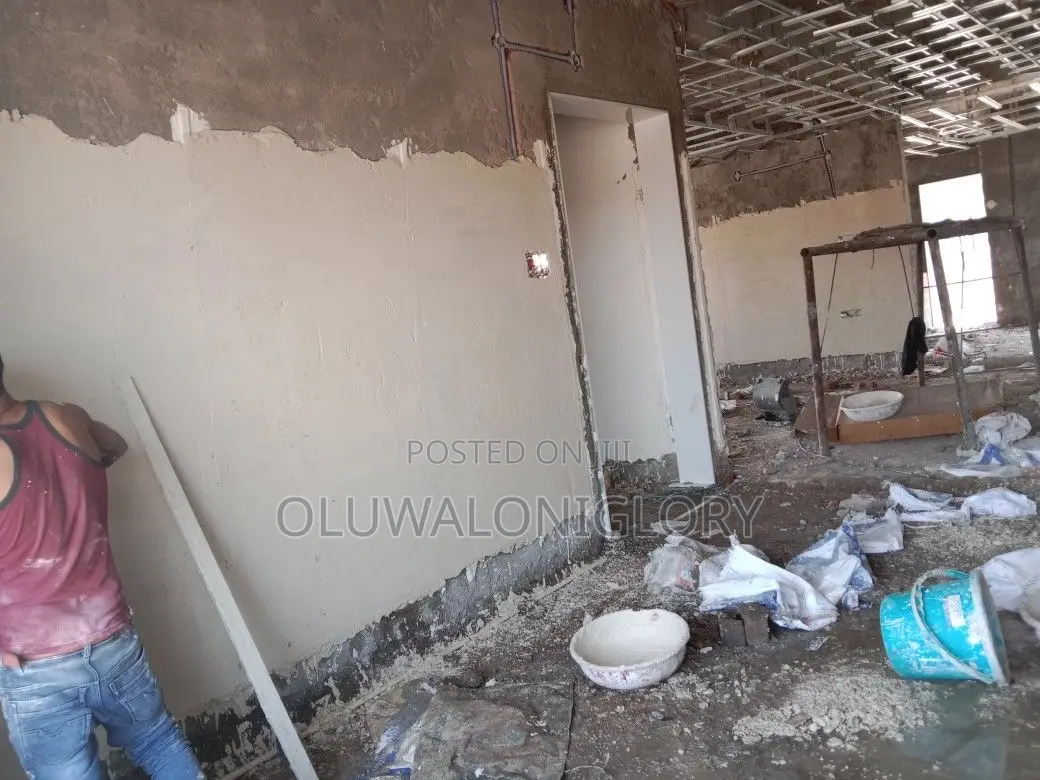 Wall Screeding