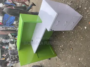 Receptionist Table