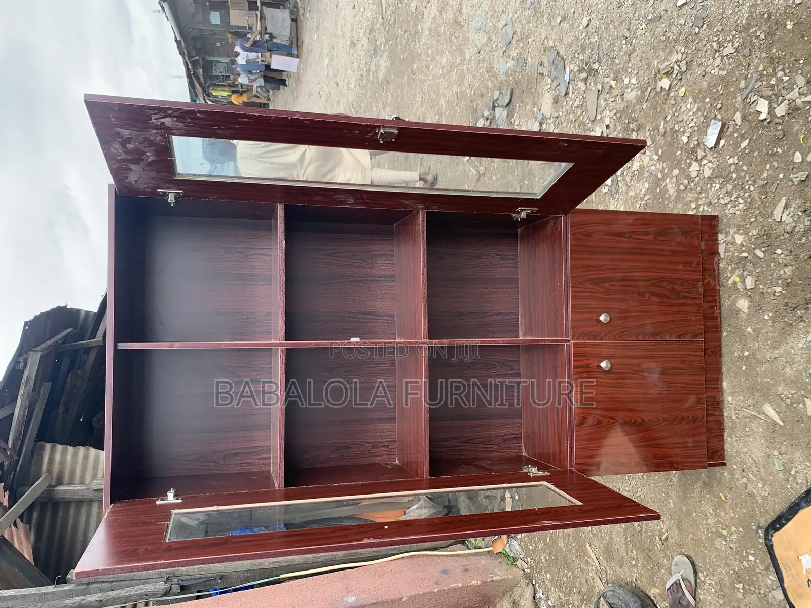 3/6 Feet Bookshelf
