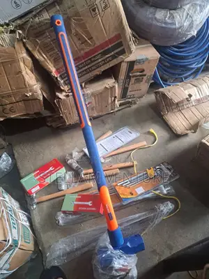 Photo - 8lb Hammer