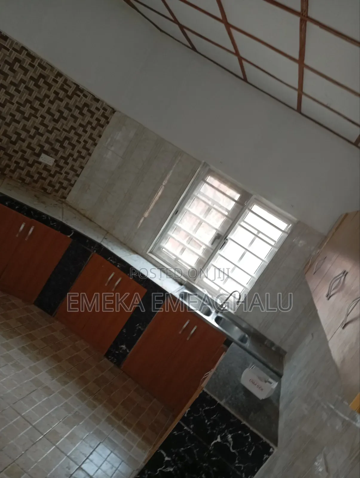 4bdrm Bungalow in Centenary City, Enugu for rent