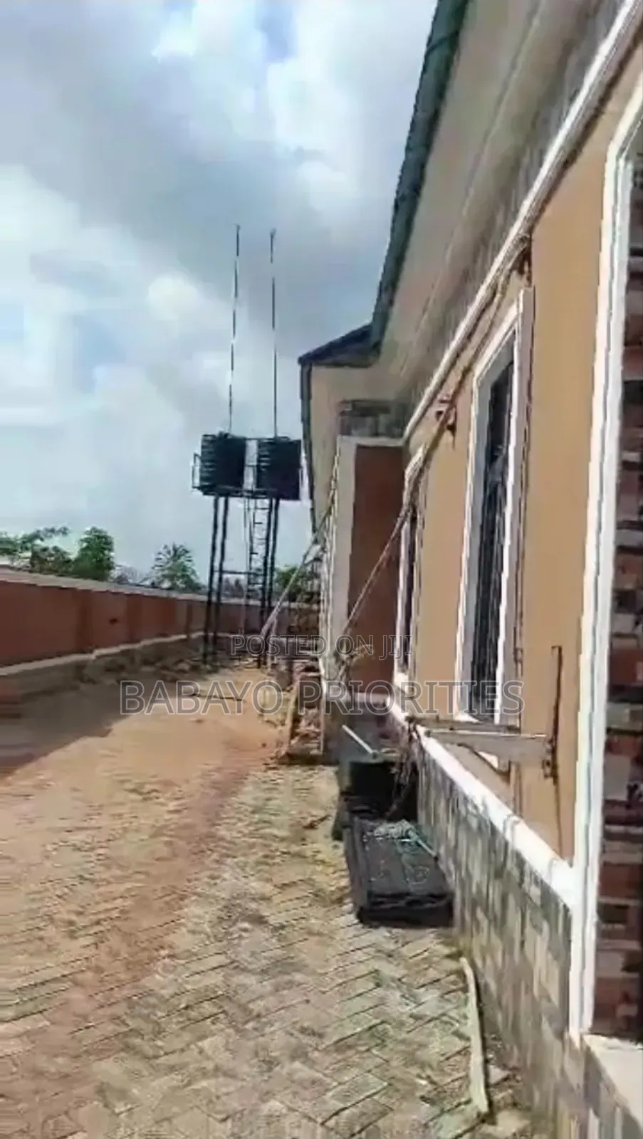 5bdrm House in Benin City for sale