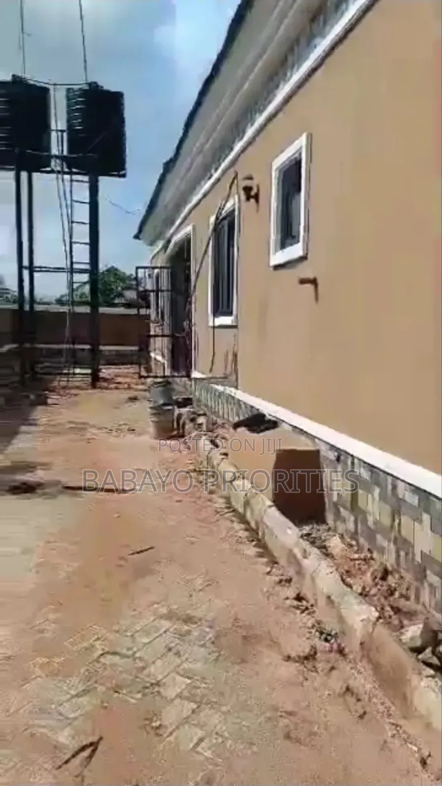 5bdrm House in Benin City for sale