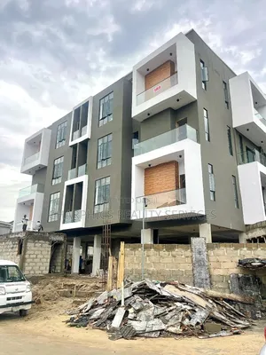 2bdrm Apartment in Lekki for sale