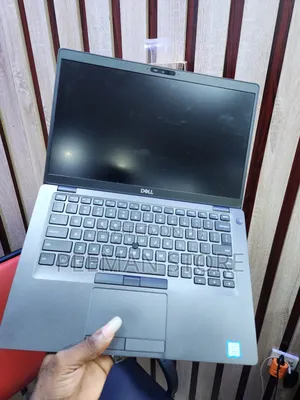 Laptop Dell Latitude 5400 16GB Intel Core i5 SSD 256GB