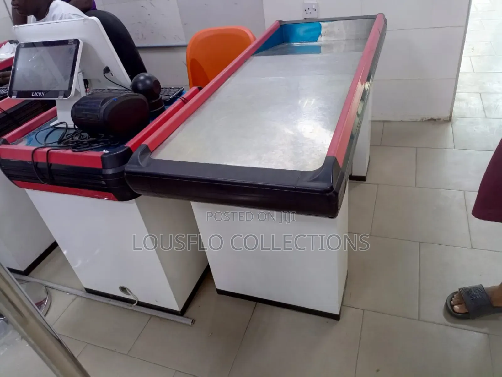 Supermarket Cashier Point Table