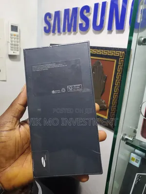 New Samsung Galaxy S22 Ultra 512 GB Black