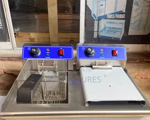 Photo - Commercial Table Top Double Basket Electric Deep Fryer