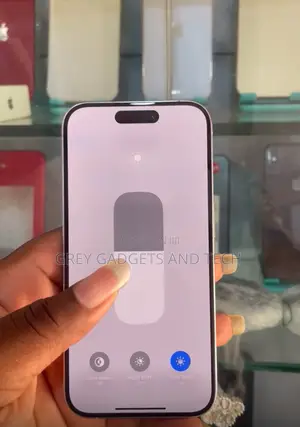 Apple iPhone 15 Pro 128 GB White