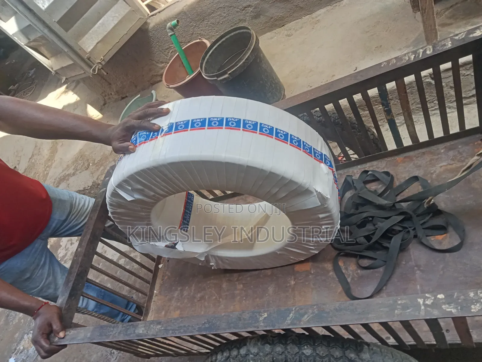 Heavy Duty Spherical Roller Bearing 23180caw33.C3