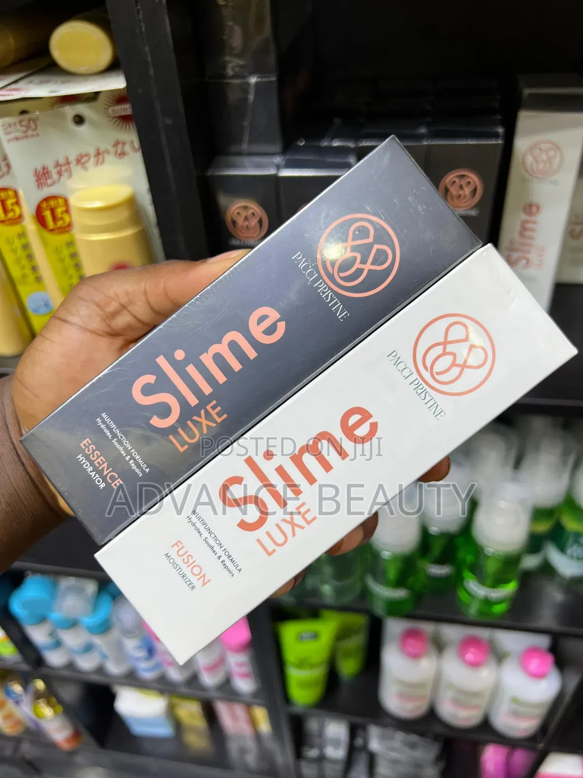 Slime Lux Essence Moisturizer