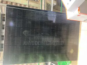Photo - 500w All Black Mono Panel