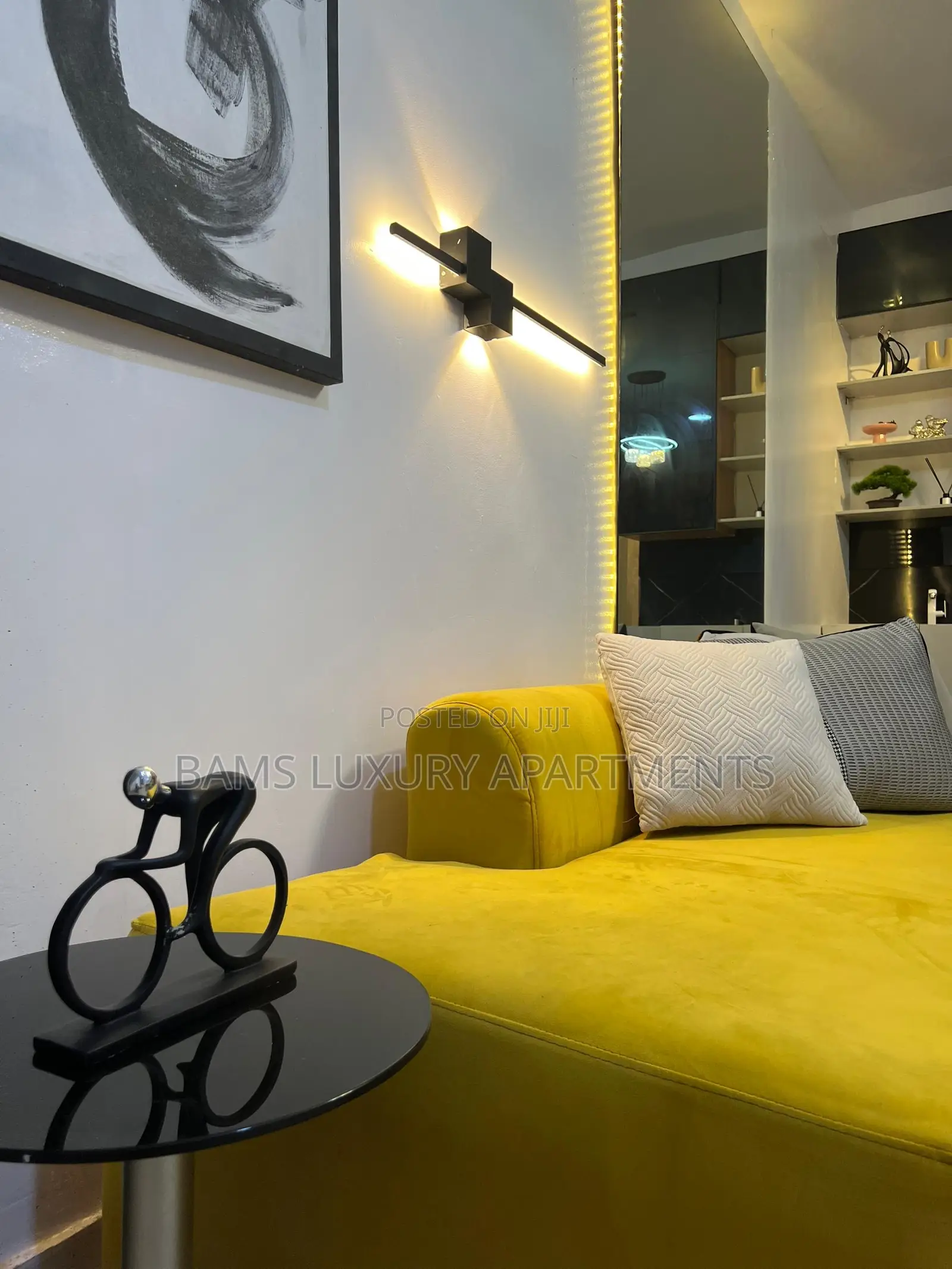 Stylishly One Bed at Chevron