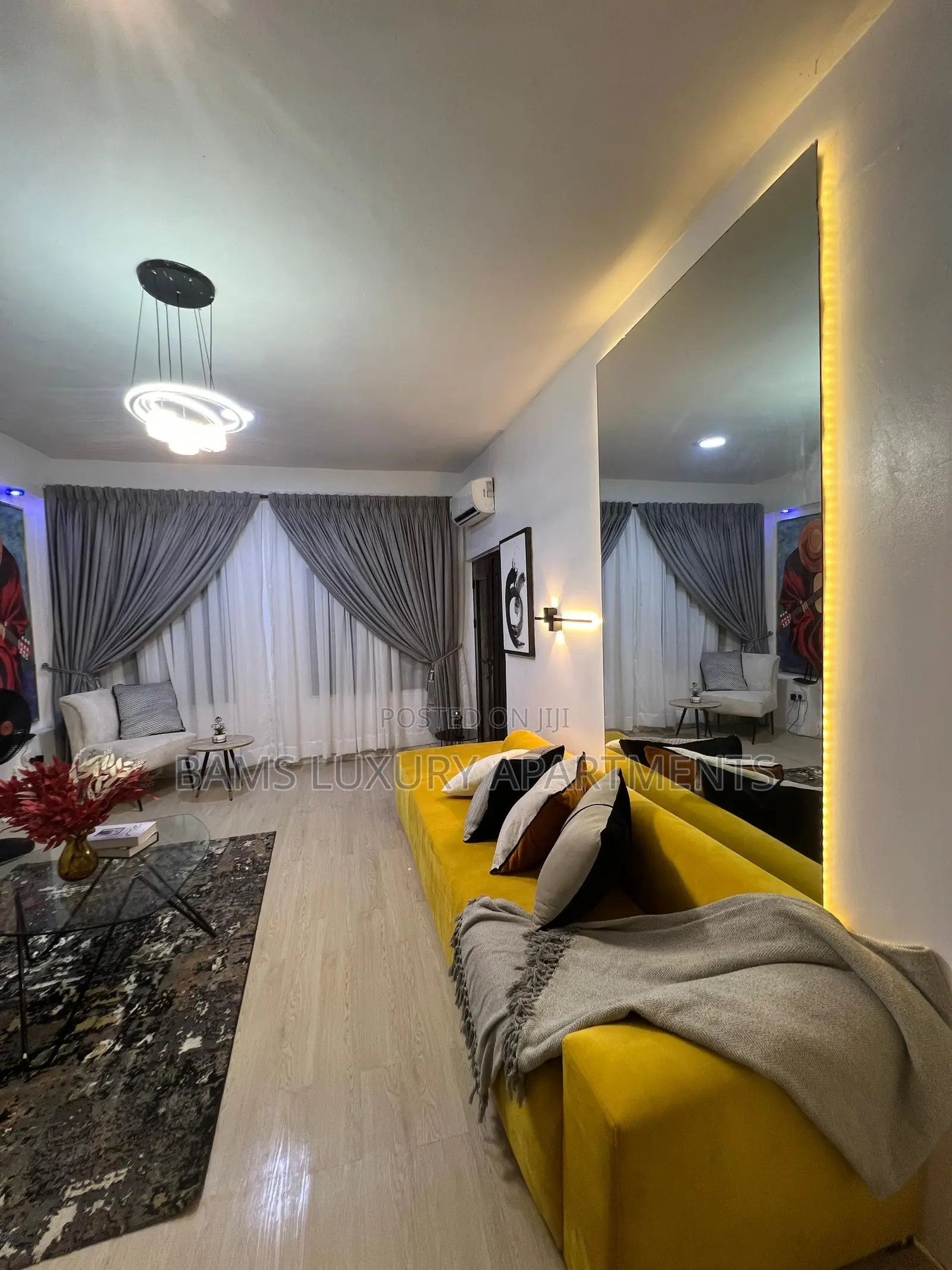 Stylishly One Bed at Chevron
