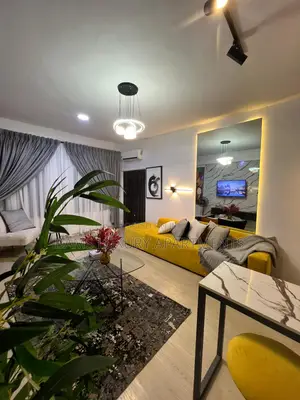 Stylishly One Bed at Chevron