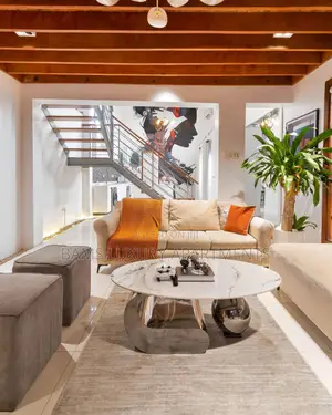 Luxury 2 Bedroom Loft/Maisonette