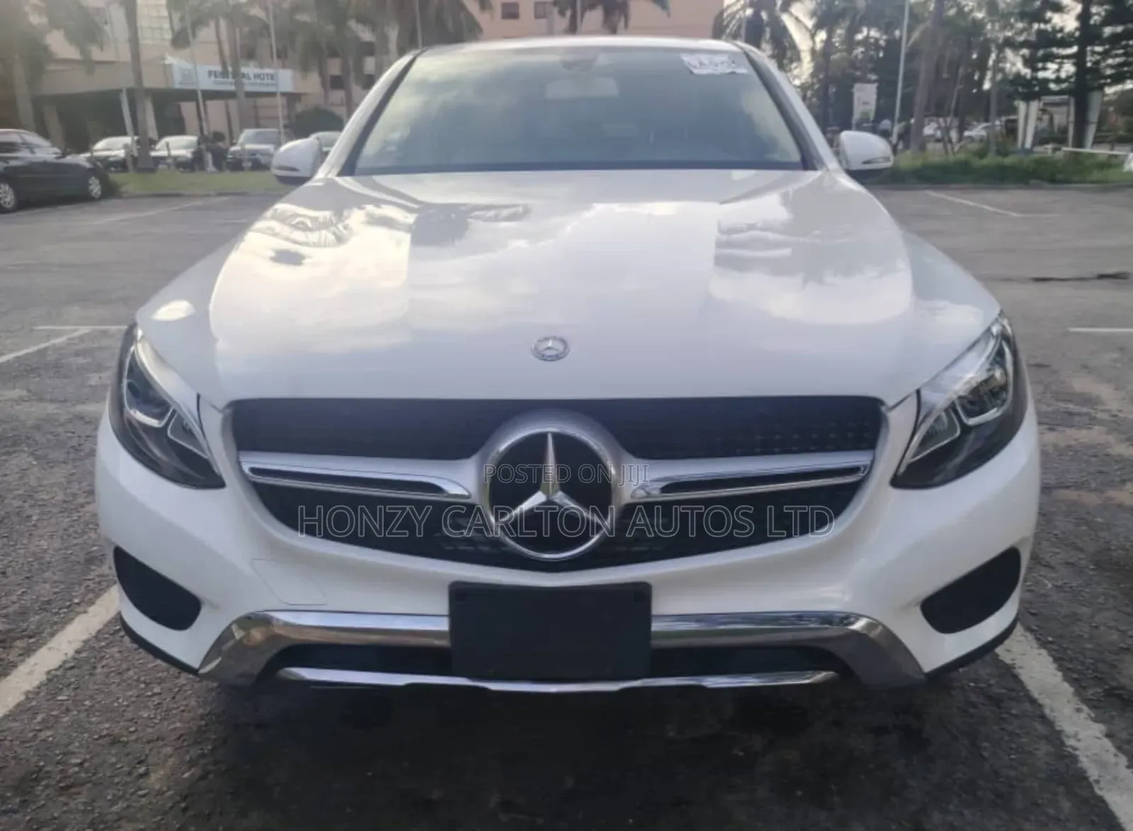 Mercedes-Benz GLC-Class 2017 White