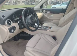 Mercedes-Benz GLC-Class 2017 White