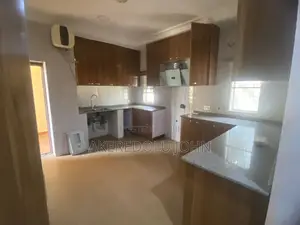 6bdrm Townhouse / Terrace in Katampe Extension for rent