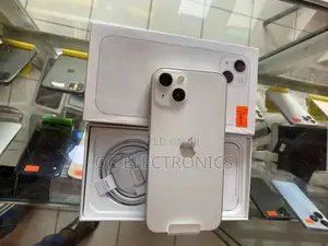 New Apple iPhone 13 128 GB White