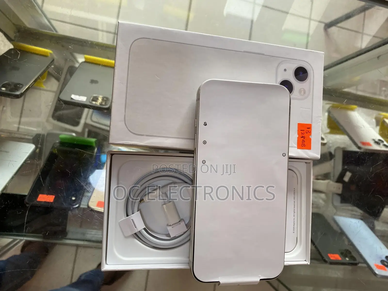New Apple iPhone 13 128 GB White