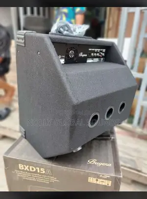 Bugera Bxd15a 1x15 Inches 1,000-Watt Bass Combo