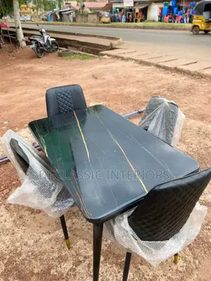 Foreign Dinning Table With 4 Sitter Luxurious Chair