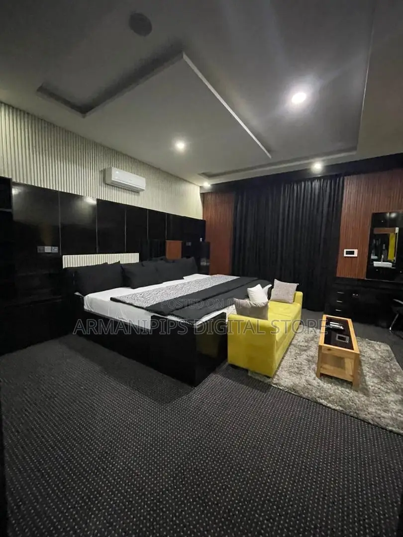 4 Bedroom Duplex Apartment