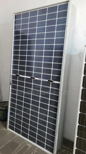 600w 144 Cells Jinko Mono High-Efficiency Solar Panel
