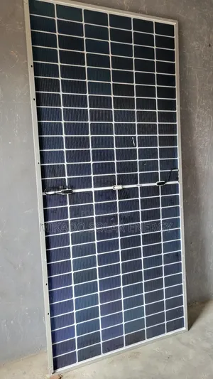 650w 156 Cells Jinko Mono High Efficiency Solar Panel
