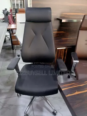 Super Executive Office Swivel and Reclining Chair With Headrest.