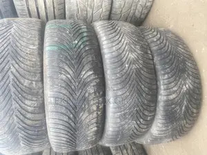 215/55/17 Michelin