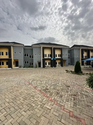 4bdrm Townhouse/Terrace in Durumi for sale