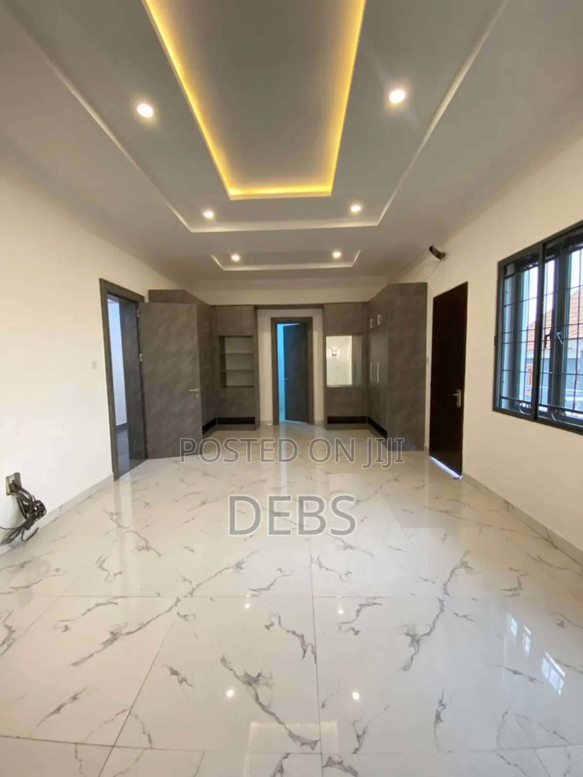 Furnished 5bdrm Duplex in Apo for rent