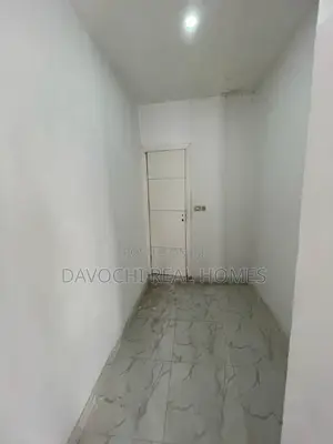 2bdrm Duplex in Chevron. for rent